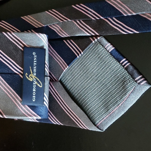 Giorgio Brutini Pure Silk Pink Diagonal Stripe NeckTie XL 68" Gray/Navy/Charcoal - Picture 3 of 4